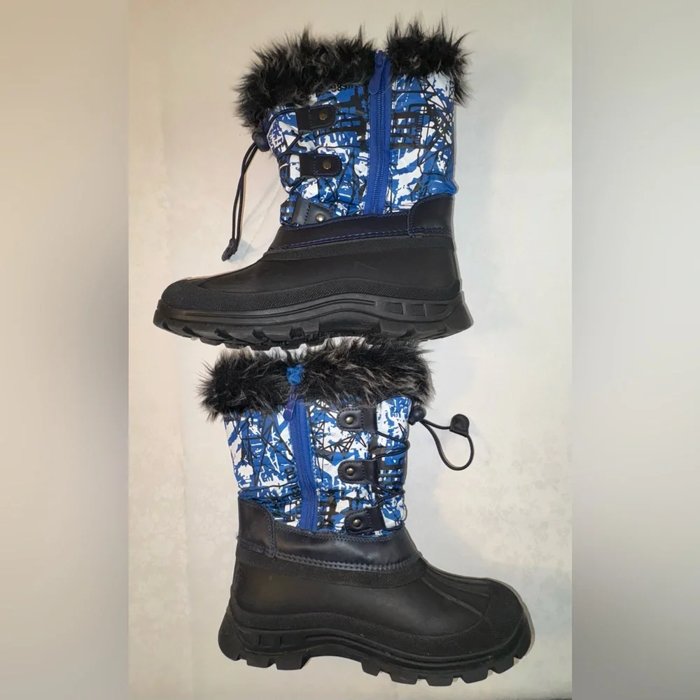EUC Snow Boots: Unisex, Waterproof, Zip Closure, Lace Tightener, Faux-Fur Lined